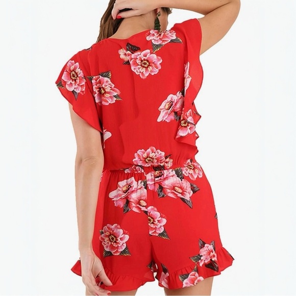 Umgee Floral Surplice Ruffle Romper Size S Red Built-In Shorts - Picture 2 of 14